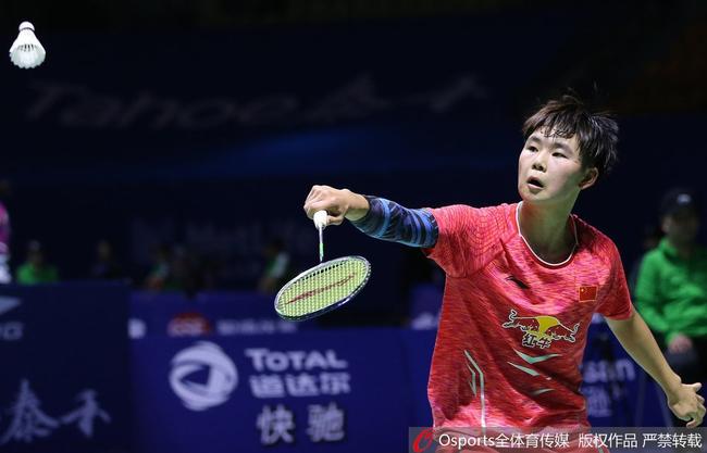 姆斯在场上 姆斯在场上