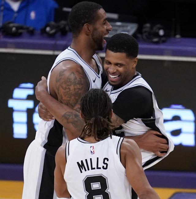 的比赛中 的比赛中