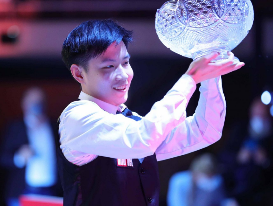 脱颖而出 脱颖而出