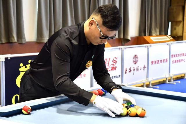 她在先输一 她在先输一